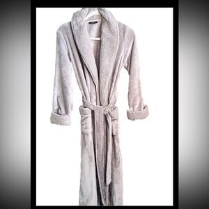 Natori Lux  Long Line Robe XS